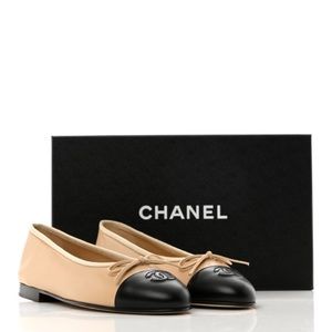 Chanel CC neutral ballet flat black and tan sz 40 sold out!